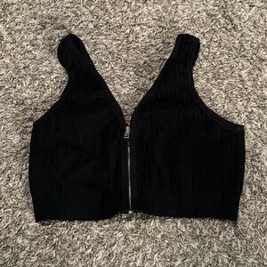 Black Ribbed Zip-Front Crop Tank